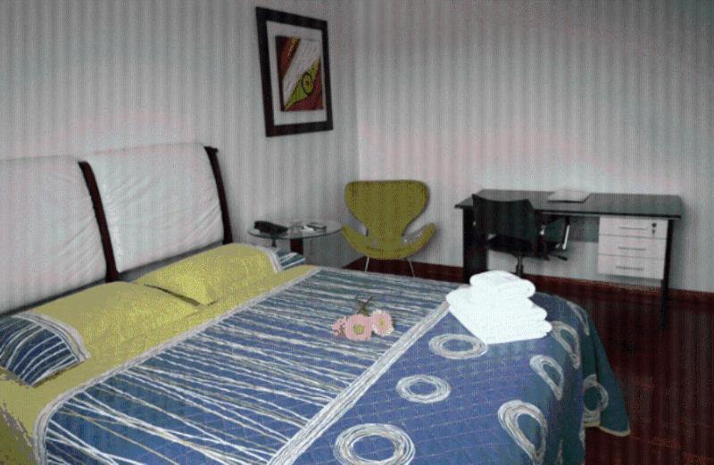 Francisco Beltrão Cristal Executive Hotel חדר תמונה