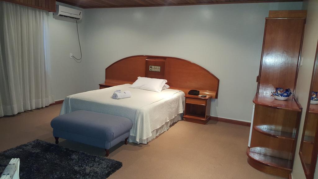 Francisco Beltrão Cristal Executive Hotel חדר תמונה