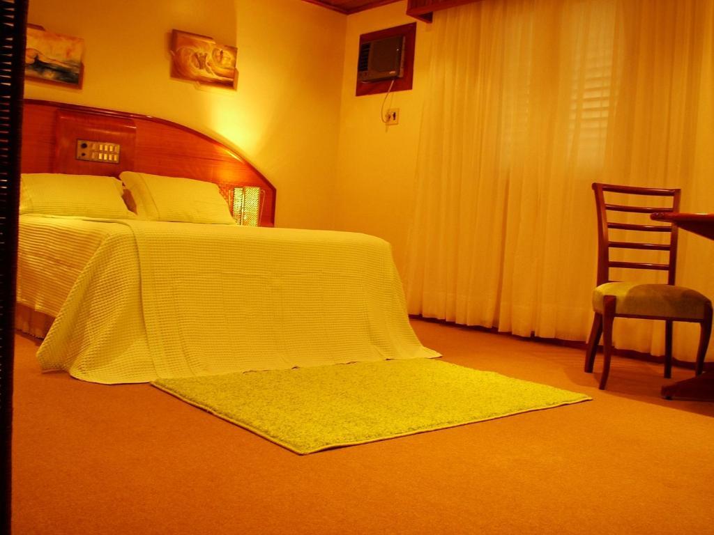 Francisco Beltrão Cristal Executive Hotel חדר תמונה